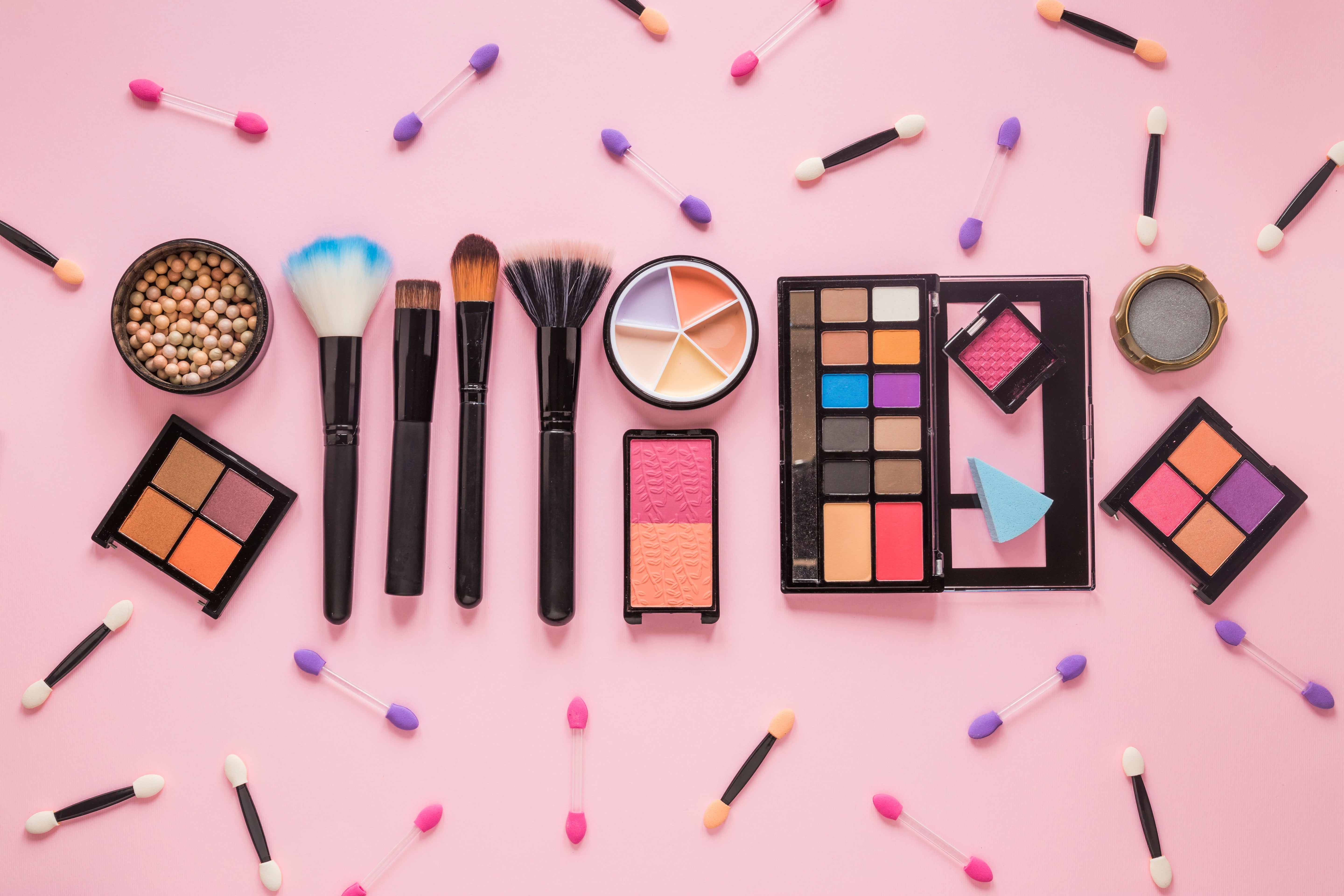 Seasonal Makeup Trends